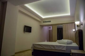 Фото номера Номер Делюкс (для 2 взрослых и 1 ребенка) Отель Platinium Residence г. Мангалия 5