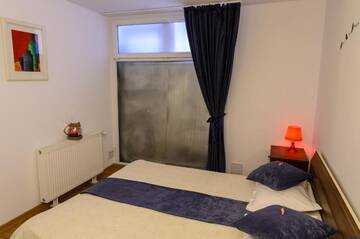 Фото номера Two-Bedroom Apartment- semi-basement Апарт-отели Villa Casafina Serviced Apartments г. Мангалия 10