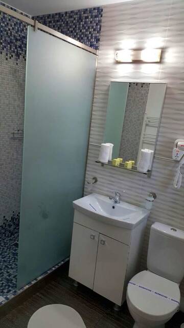 Фото номера Двухместный номер эконом-класса с 1 кроватью Отель Hotel Solymar г. Мангалия 6